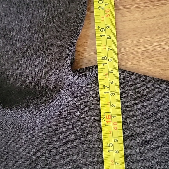 Eliza J Long Sleeve Sweater Dress Honeycomb Hem Pattern Gray White Medium - Picture 6 of 8